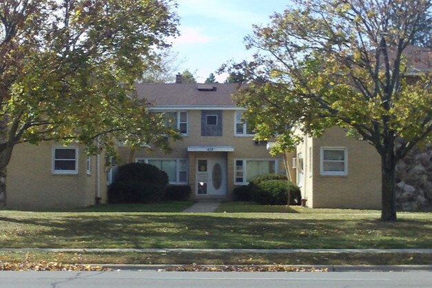 635 N. Lake Avenue - 635 N Lake Ave