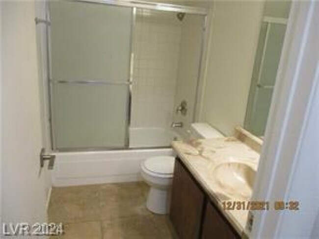Foto del edificio - 713 Rock Springs Dr