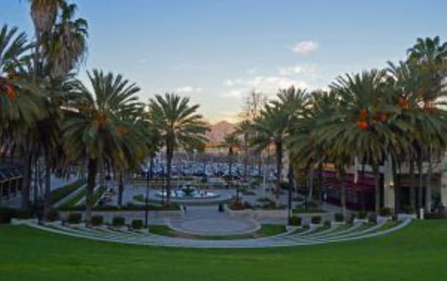 Foto del edificio - 16 Compass