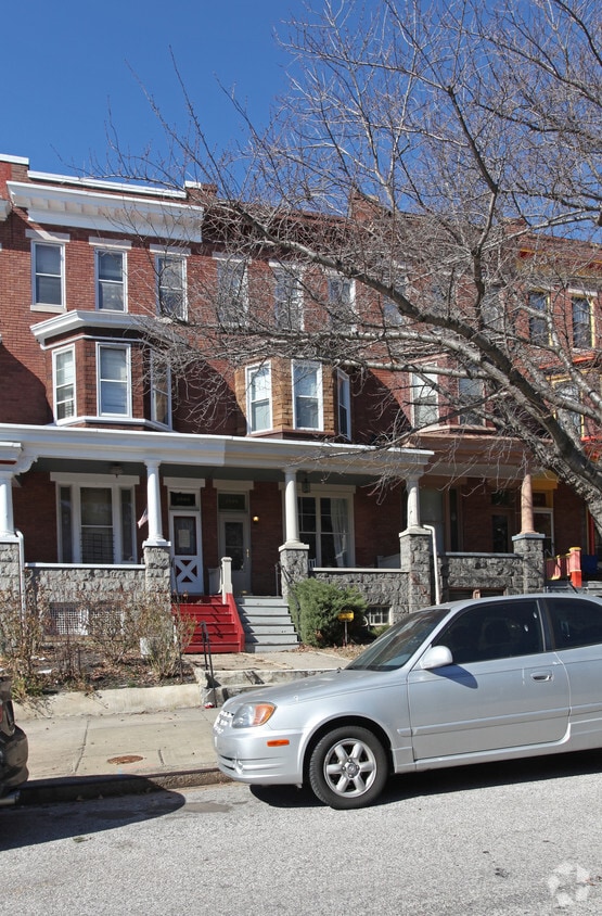 Primary Photo - 2808 Guilford Ave