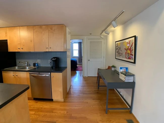 Foto del edificio - 22 N Boyle Ave