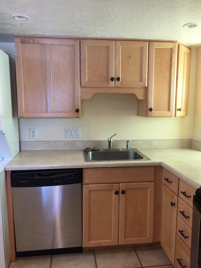 Foto del edificio - 332 S Elizabeth St