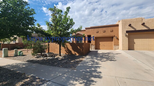 Building Photo - Cabezon Community 2bed Townhome