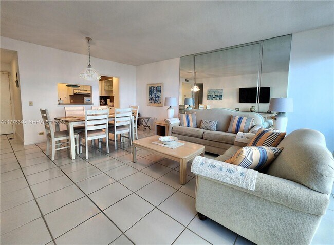 Foto del edificio - 3505 S Ocean Dr