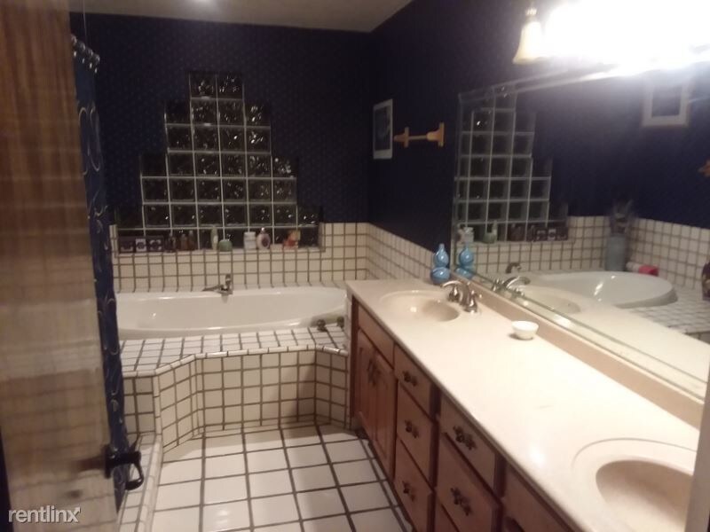 Foto del edificio - 3 br, 2 bath House - 2033 N. Gentry