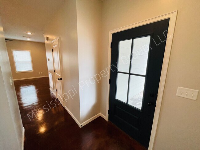 Foto del edificio - 3BR/3BA For Rent
