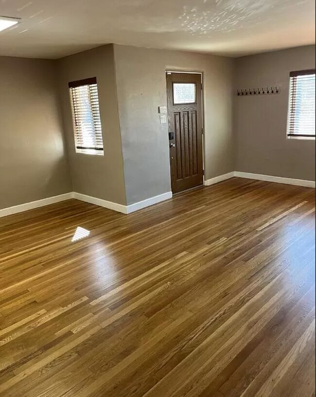 Foto del edificio - 1052 Quincy St SE