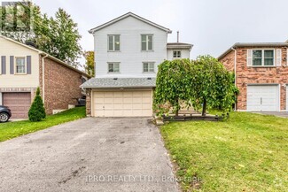 Building Photo - 7 Wright Crescent