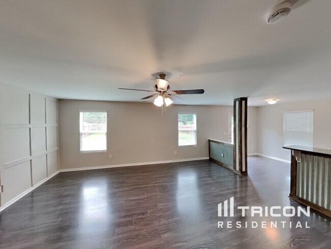 Foto del edificio - 971 Bitting Hall Cir