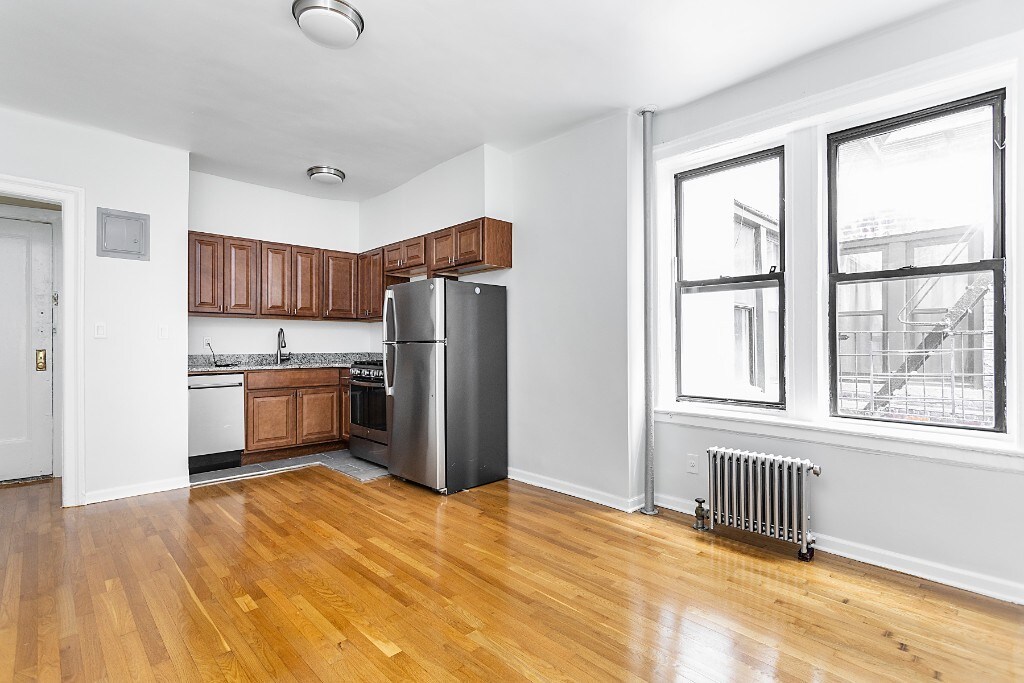 2 Ellwood St Unit 3G, New York, NY 10040 Apartment for Rent in New