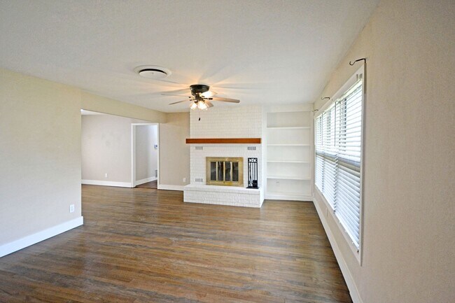 Foto del edificio - 671 W Merriweather St