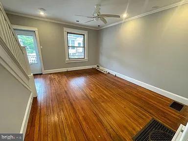 Foto del edificio - 1068 Floyd Terrace