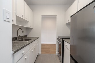 Building Photo - 111 Lawton Blvd
