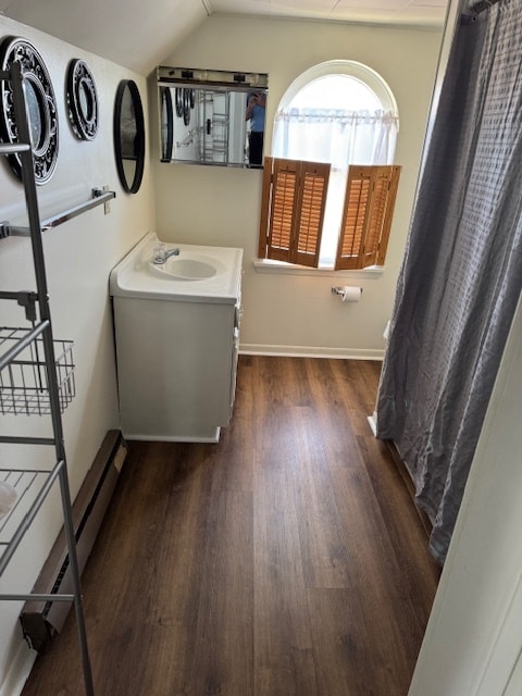 bathroom - 203 Greene St