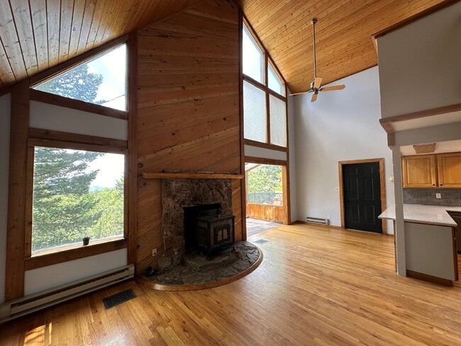 Foto del edificio - Great Mountain Home on Conifer Mountain!!