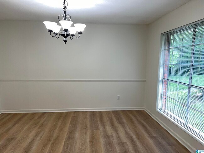 Foto del edificio - 81 Brookview Ln