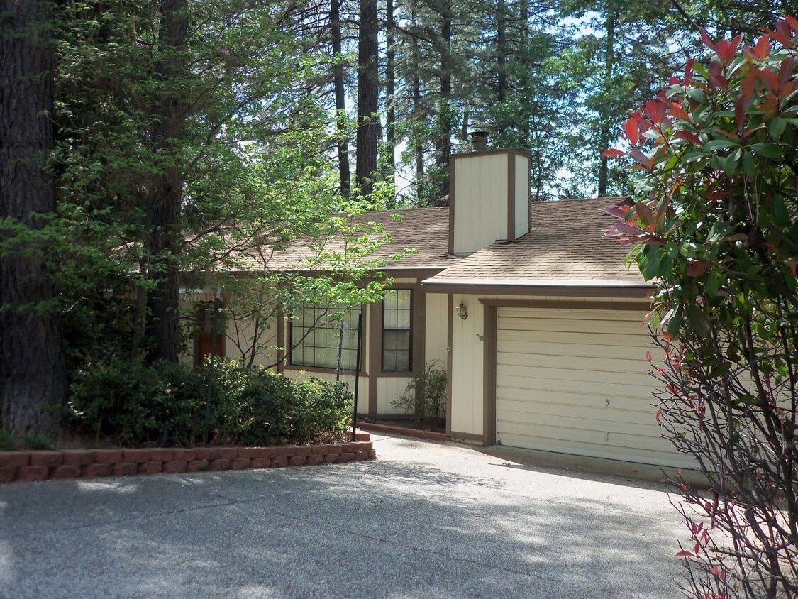 15116 Pammy Way, Grass Valley, CA 95949 House Rental in Grass Valley