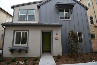 Building Photo - 16171 Paddock Ave