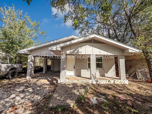Photo - 1400 E 25th St House