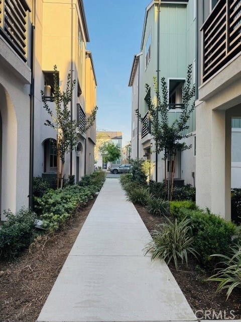 Building Photo - 4458 S Bryant Pso