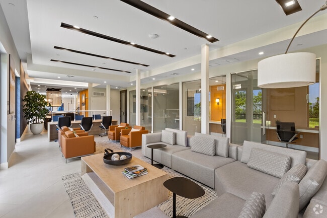 Clubroom - Avery Lake Worth