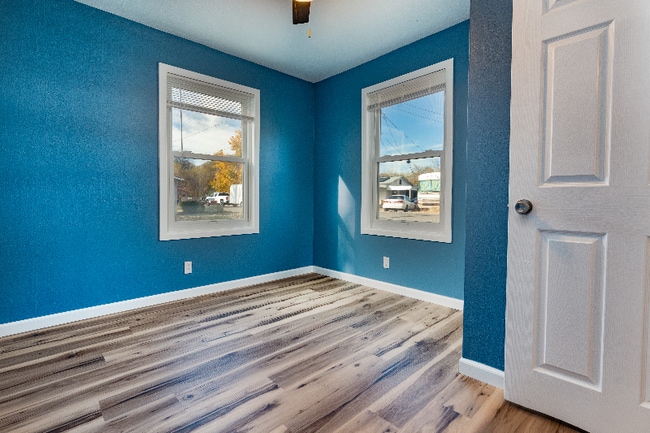 Foto del edificio - 2751 Olson Ave