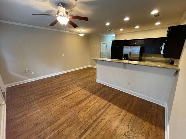 Building Photo - PRE-LEASING FOR AUGUST 6TH, 2026!