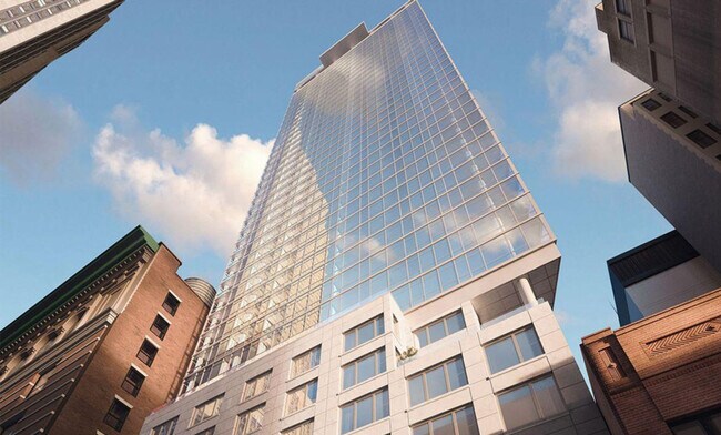 Building Photo - 42 W 33rd St