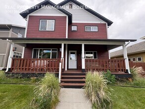 Building Photo - 2373 Milkhouse Ave
