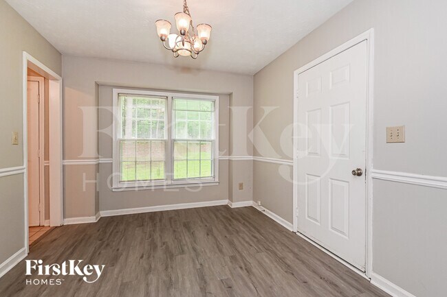 Foto del edificio - 3900 Hadley Farm Dr