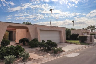 Building Photo - 80100 Palm Cir Dr