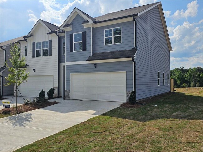 Building Photo - 27 Berryville Dr