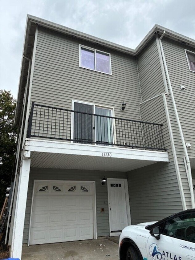 Foto principal - 13414 SE Division St