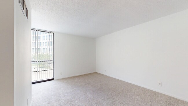 Interior Photo - Waterside Towers