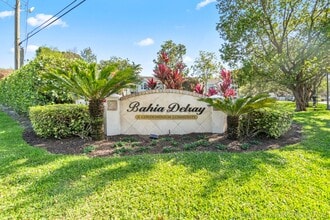 Building Photo - 1345 Crystal Way