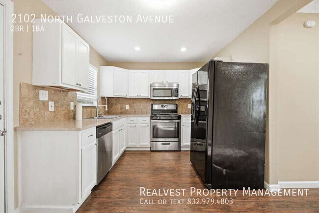 Foto del edificio - 2102 N Galveston Ave