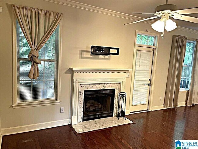 Building Photo - 156 Hayesbury Ct