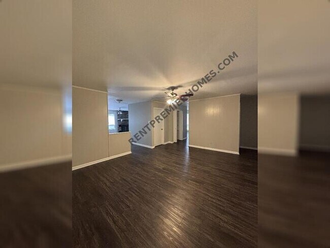 Foto del edificio - 7610 Choctaw Rd