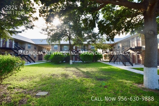Building Photo - 2924 N J St