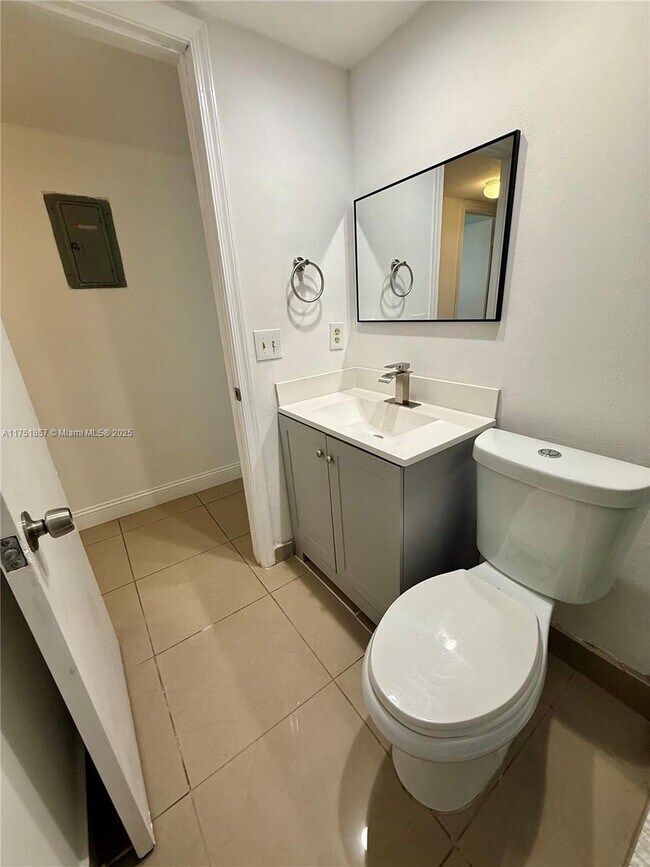 Foto del edificio - 22785 SW 66th Ave