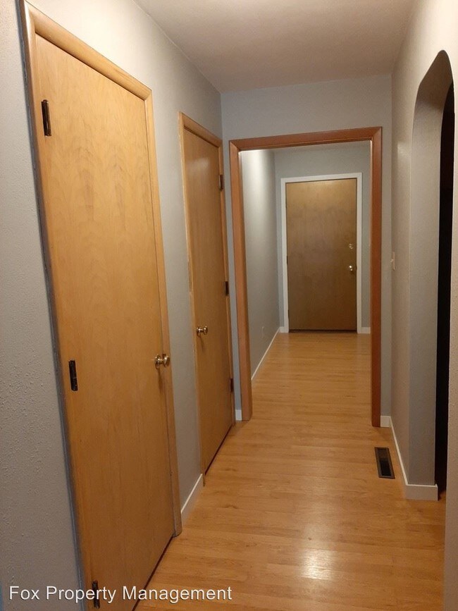 Foto del edificio - 2619-2619 5th Ave N