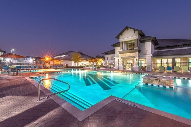 Vista a la piscina-2 - Forum Denton