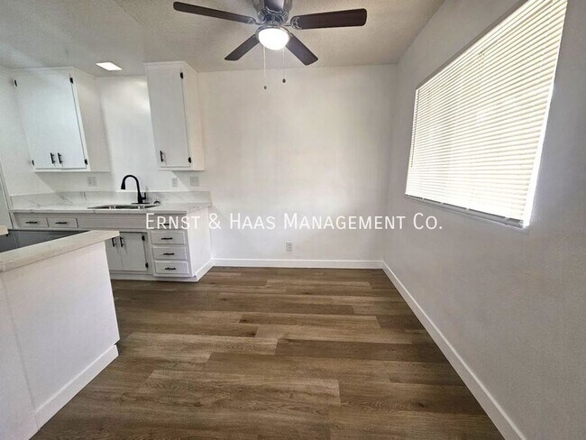 Foto del edificio - 2527 Eucalyptus Ave