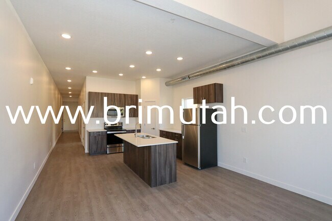Foto del edificio - 945 S Washington St