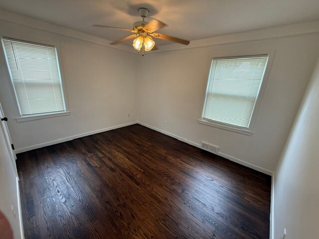 Foto del edificio - 23825 Carlisle Ave