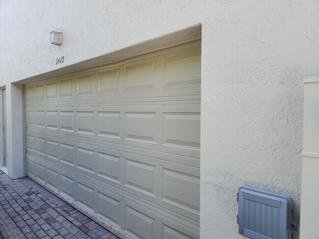 Foto del edificio - 2413 NW 7th St