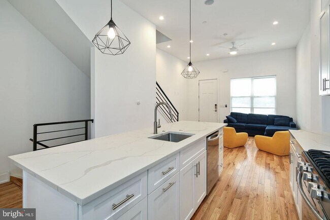 Foto del edificio - 144 W Wildey St