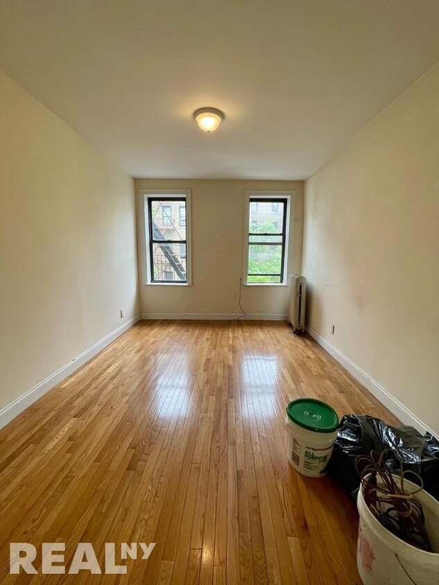 Foto principal - 656 West 171st Street