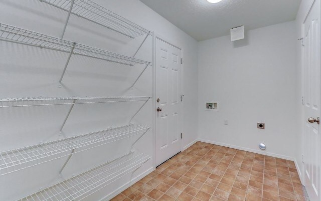 Building Photo - 38 N Willow Wind Way