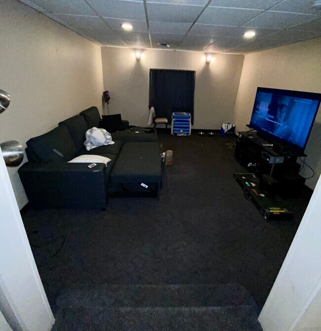 5 Phelps St Unit 2, Binghamton, NY 13905 Apartments at 5 Phelps St